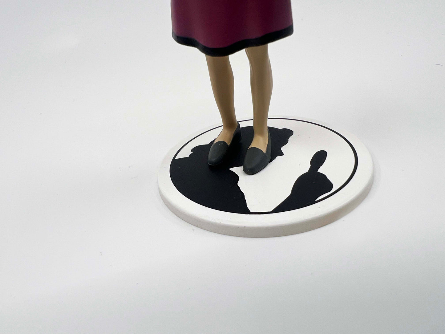 NANCY DREW - Figure Stand
