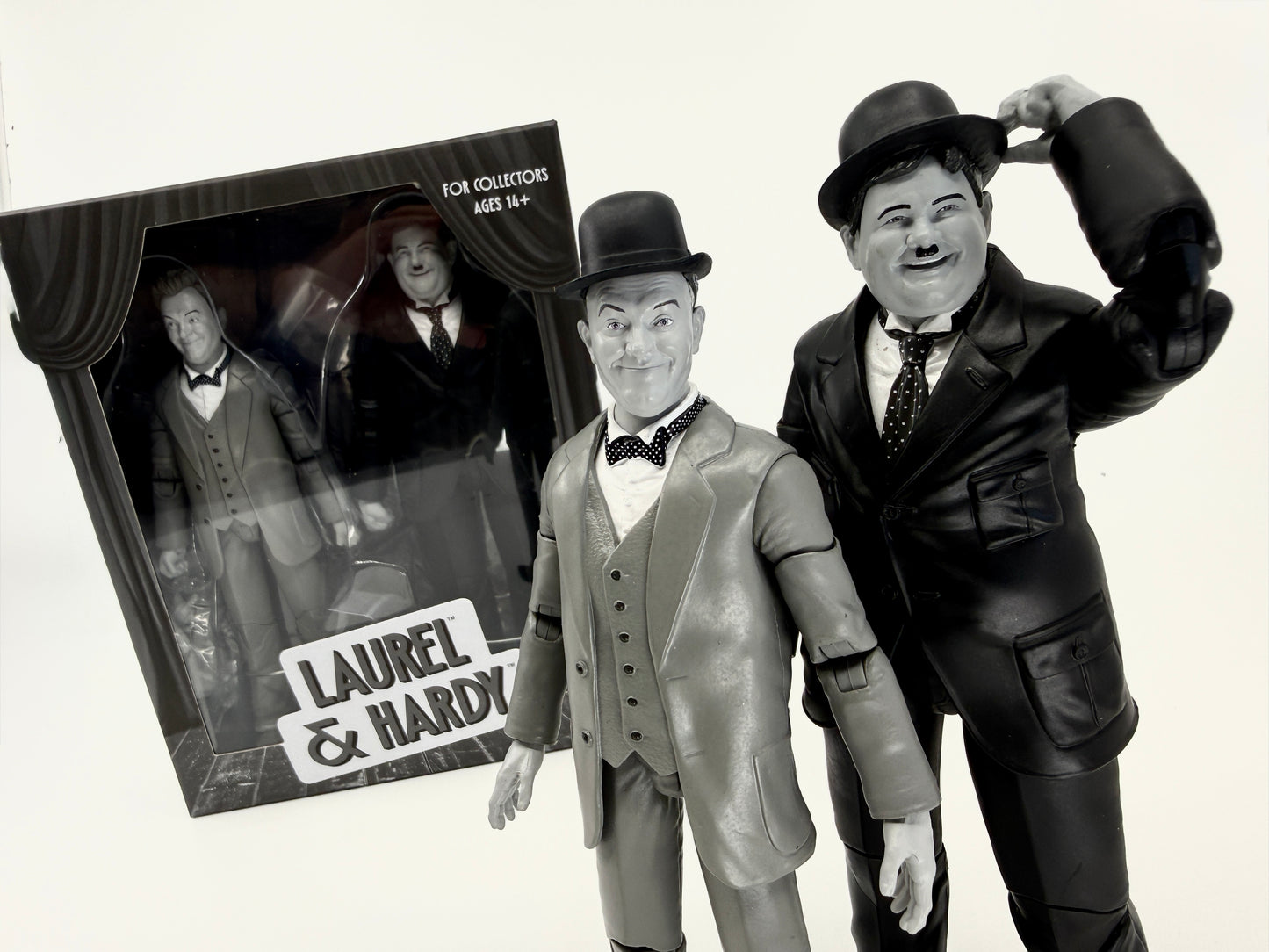Laurel and Hardy boxed B&W set